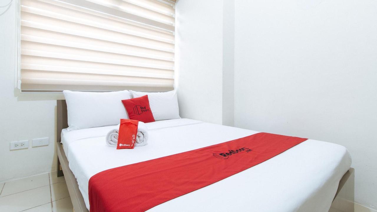 Reddoorz Plus @ Urban Deca Tower Edsa 2 Mandaluyong Dış mekan fotoğraf